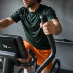30 minutes de velo elliptique par jour brûlent 400 calories